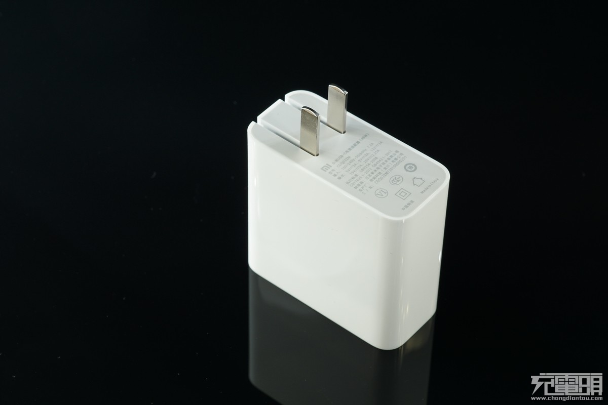 小米充电器33w快充pd,小米官网18w充电器拆解