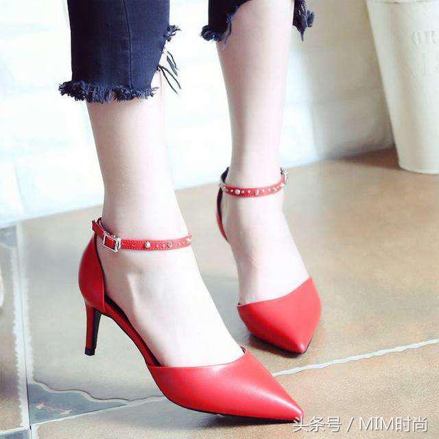 千万不要买的5款高跟鞋,17年前高跟鞋