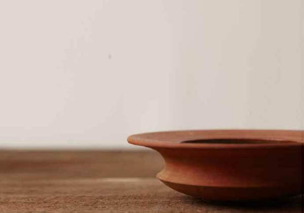 头号陶贩：从地摊卖烟灰缸到台湾80%的茶人茶馆都用他做的茶器