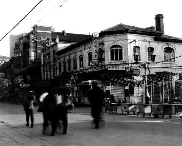 循着时间的绳索｜老大连的繁华商业带