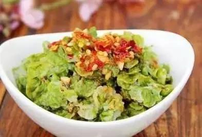 4月15日，大鸿寨将上演一场千人吃春的花草养生宴