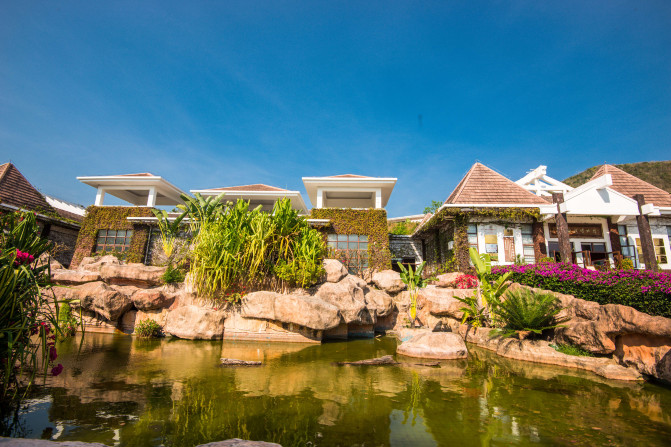 去三亚感受碧海蓝天,享受椰风海韵三亚度假指南精选