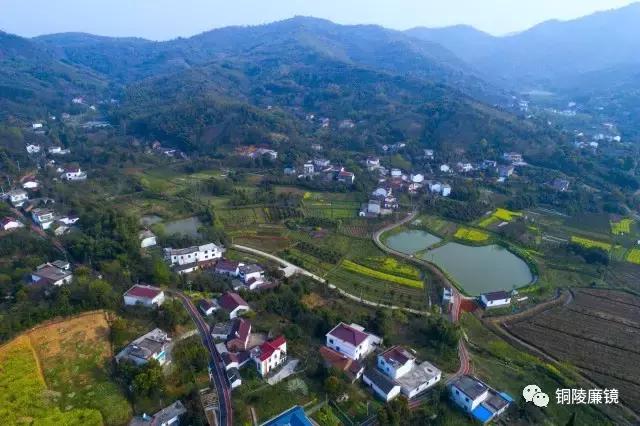 看完以后，你一定会怀疑之前观看铜陵这个村子的方式不对