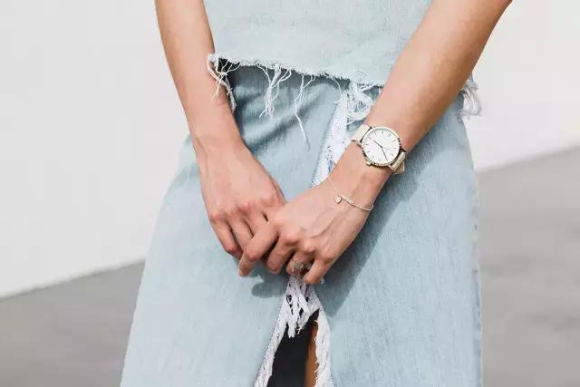 小众品牌比较保值的手表,带闹钟手表推荐平价小众