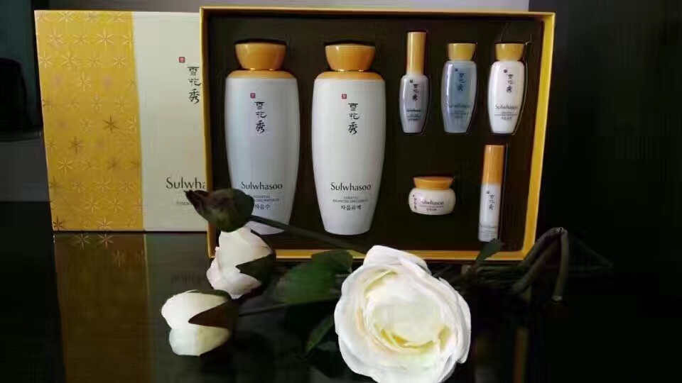 10款水乳套装礼盒,哪款你在用,快来看看吧