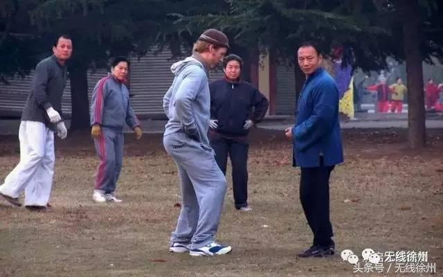 这个徐州人背着相机走遍全城13年他的镜头里一定留下你的记忆