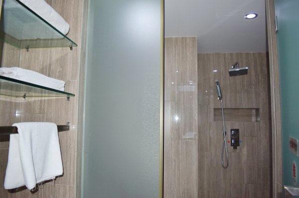 南宁高楼夜景酒店推荐,南宁万象城附近景观酒店