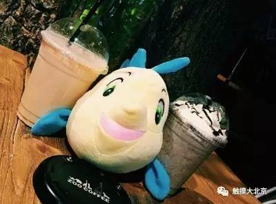 北京抓小物品的娃娃机,北京最火抓娃娃机在哪里