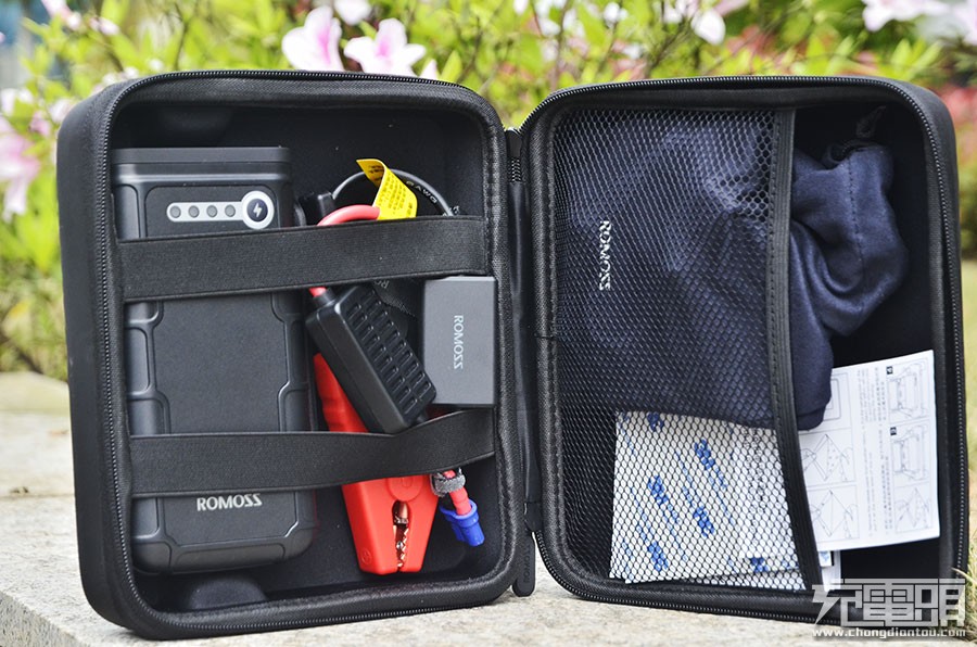 黑匣子什么时候启动,黑匣子只能坠海才能启动吗