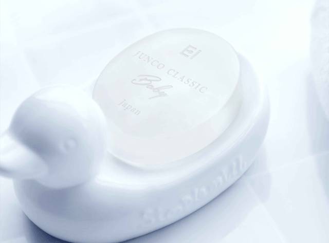 日本女生如何保养皮肤 (为什么日本女生皮肤都特别好)