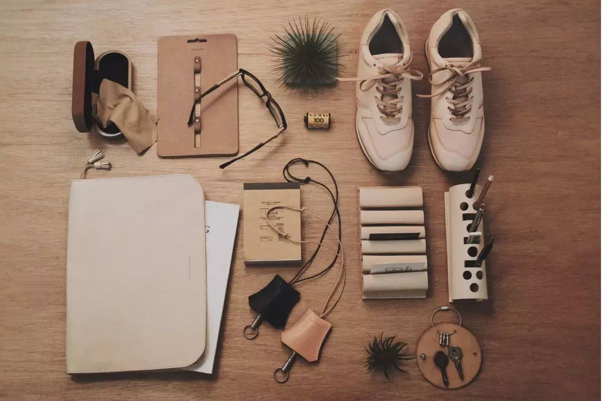 从打版到成名的华丽转身，HenderScheme除了皮革球鞋还有什么？