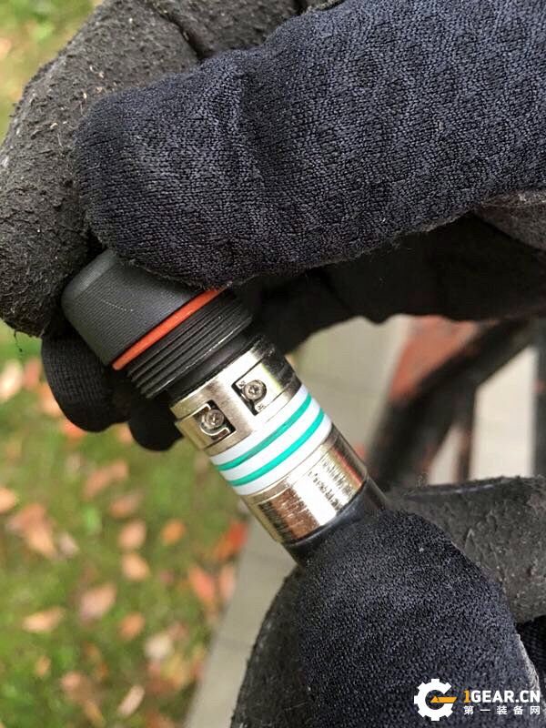 弘安保罗17寸钛合金机械棍,弘安保罗甩棍钛合金