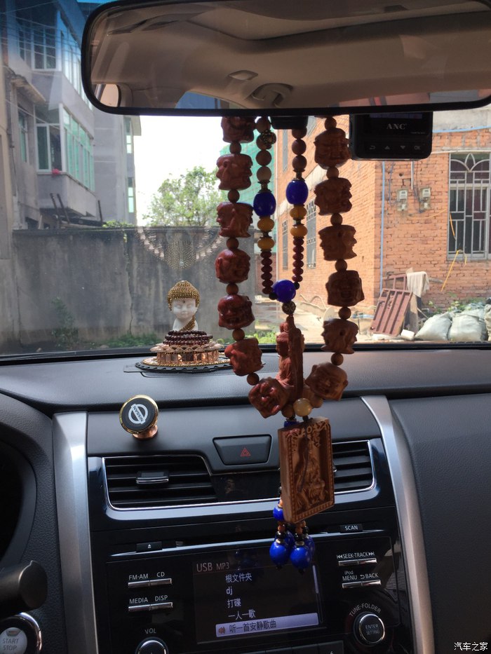 人生第一台车提车,人生提的第一辆车