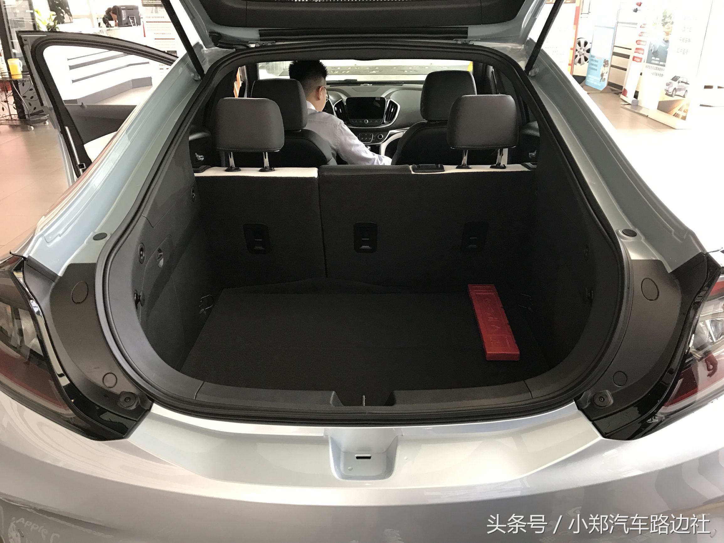 别克VELITE5都市增程式,别克新款velite5