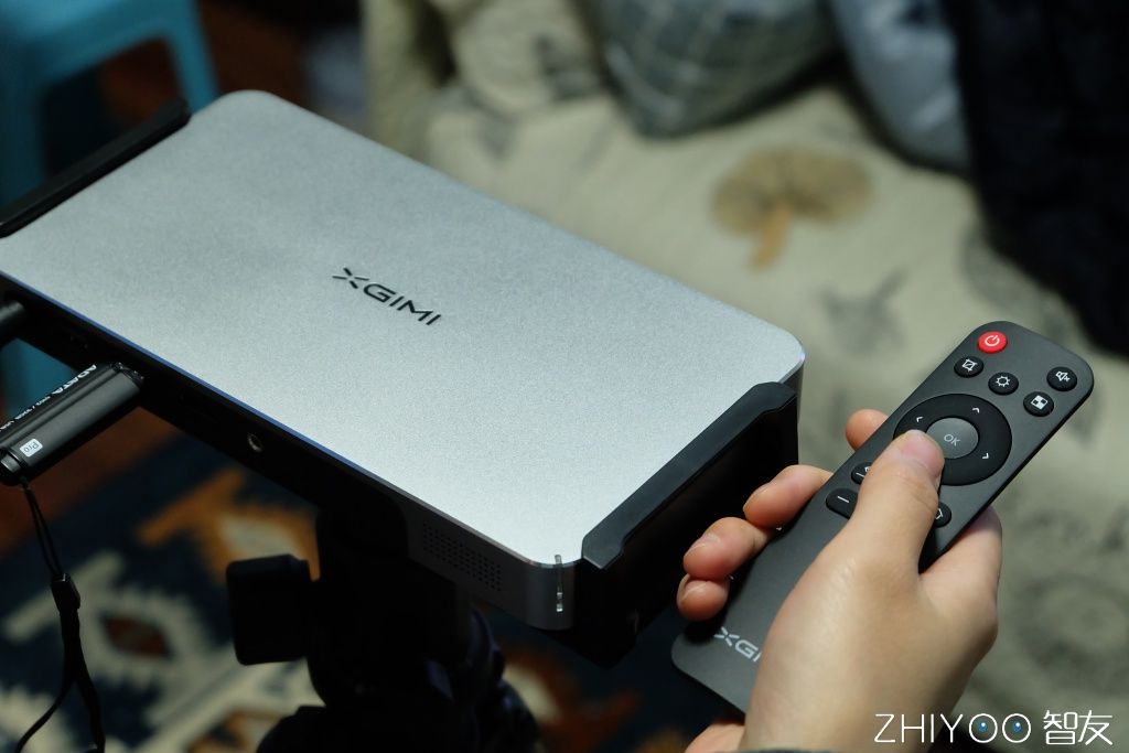 极米投影z4air怎么连手机,极米z4适合什么投影