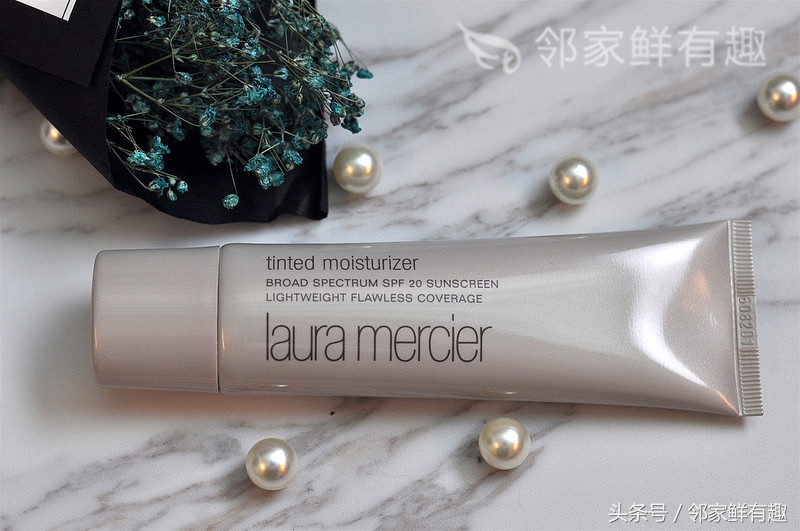 女神的秘密*器武**,神级粉饼Laura Mercier唤颜凝露