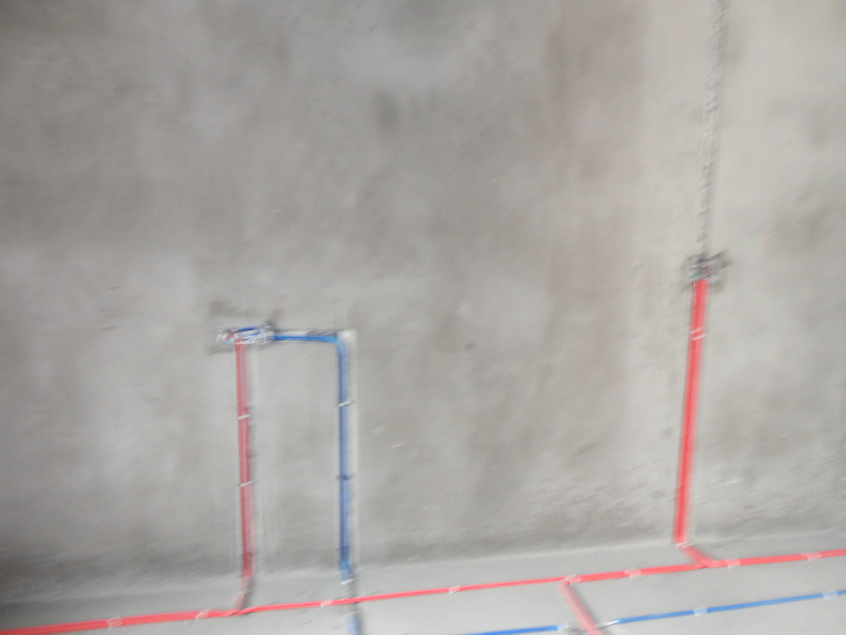 工地直击全方位了解家装施工,直击水电施工现场