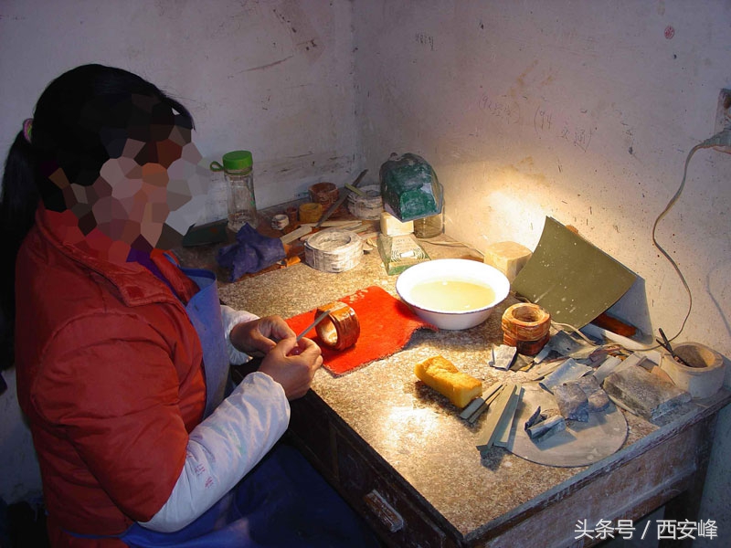 国外“中国古玉真伪对比及测试”资料