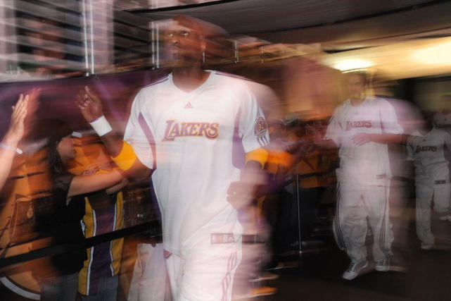 詹皇被驱逐的真相,詹皇第一次被驱逐