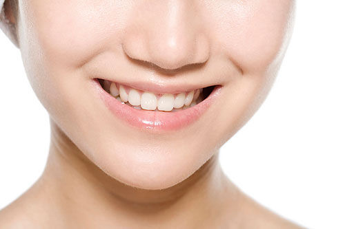 嘴巴唇纹怎么去除最快,唇纹深怎么办的图片