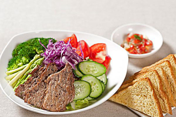 33岁高血压差点猝死，控制高血压不是老年人的专利