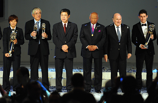 “足球外交家”张吉龙曾遭人陷害FBI两度调查终自证清白