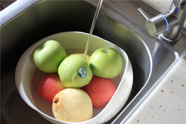 海尔施特劳斯净水系列,净水器评测海尔