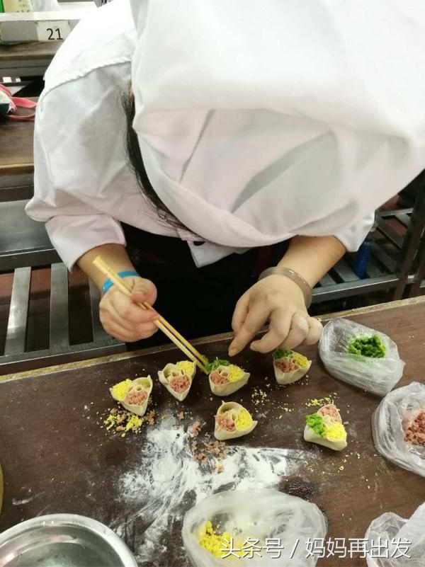 生活就像万花筒缤纷多彩,当妈的快乐也变得简单