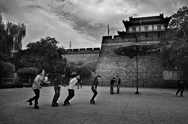 田小娥油泼面视频,油泼面田小娥