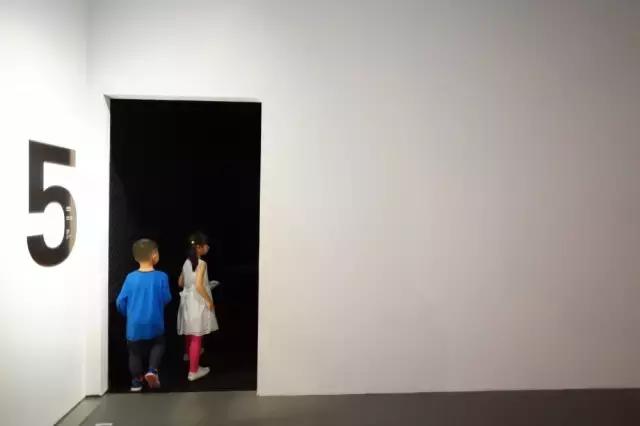 有了她才有了活下去的意义,有了她日子更有盼头