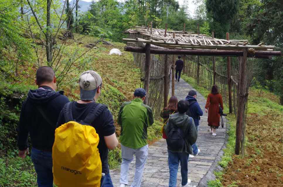 跟着爸爸去露营古镇,跟着爸爸去体验生活