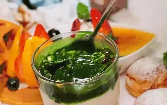 只吃一口蛋糕,只吃了一口的蛋糕