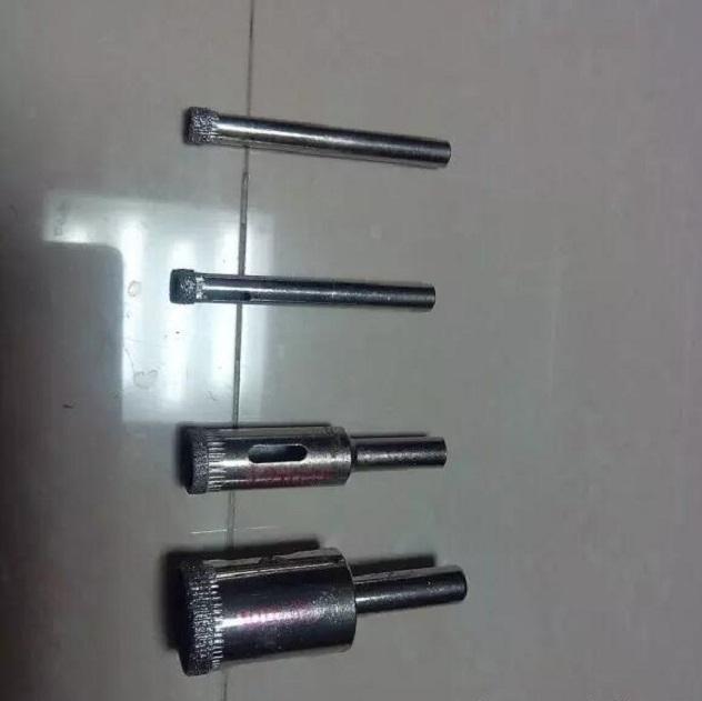 无底孔陶瓷碗怎么养花,陶瓷碗底部怎么打洞才能养花