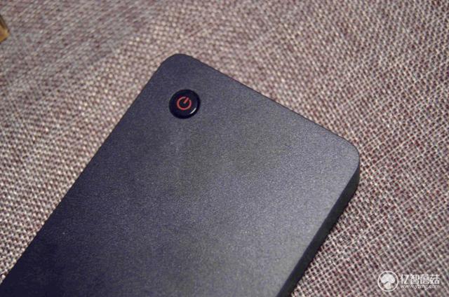 66w超级快充移动电源测评,唯快不破