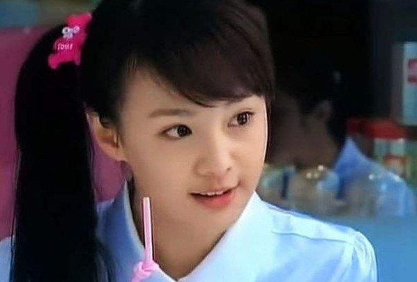 郑爽研发的APP“雪糕群”上线!在群里再次放飞自我,公开秘密