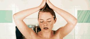 发质干枯头发硬？无需花钱去理发店，轻松在家也搞定！