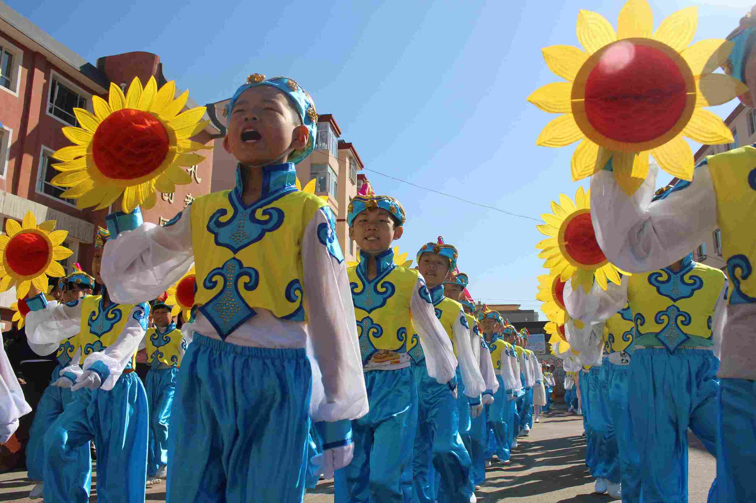 小学足球联赛校长杯开幕式,小学足球艺术节开赛