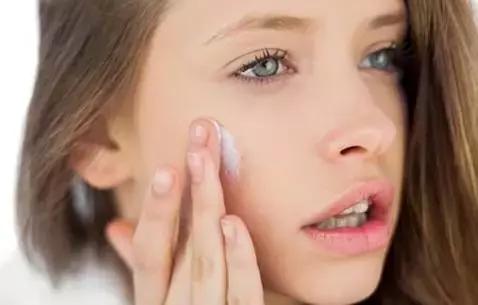 70岁冻龄女人养生秘诀,延缓衰老的冻龄秘诀