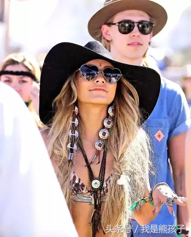 音乐节凹造型,超强爱豆舞台卡点