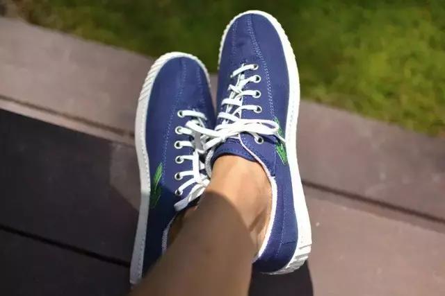 有没有跟vans差不多的,除了匡威耐克vans还有什么鞋