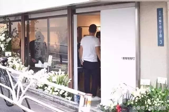 FFFFFFT不是乱码，这是世界第一家白T专卖店