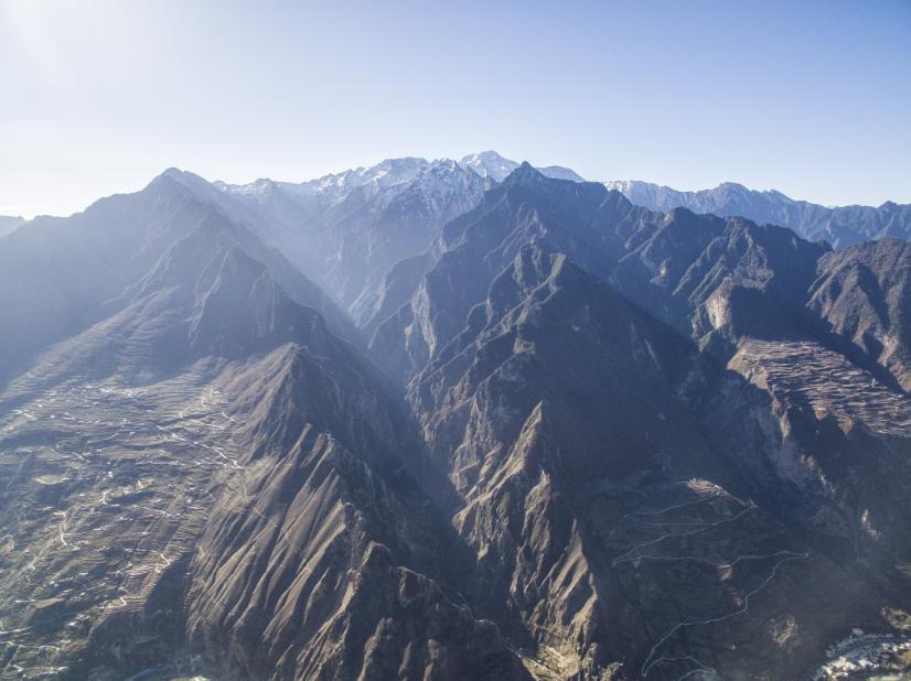 92%的本地人都不知道的秘境，“小牛背山”阿坝州浮云牧场走红