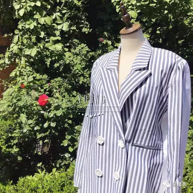 从毯星到戛纳电影节主竞赛评委,从红毯艺人到著名演员赵丽颖