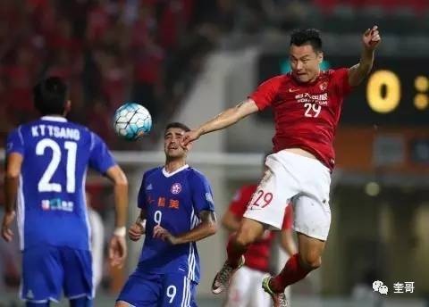 恒大球迷发言视频,恒大球迷的条幅