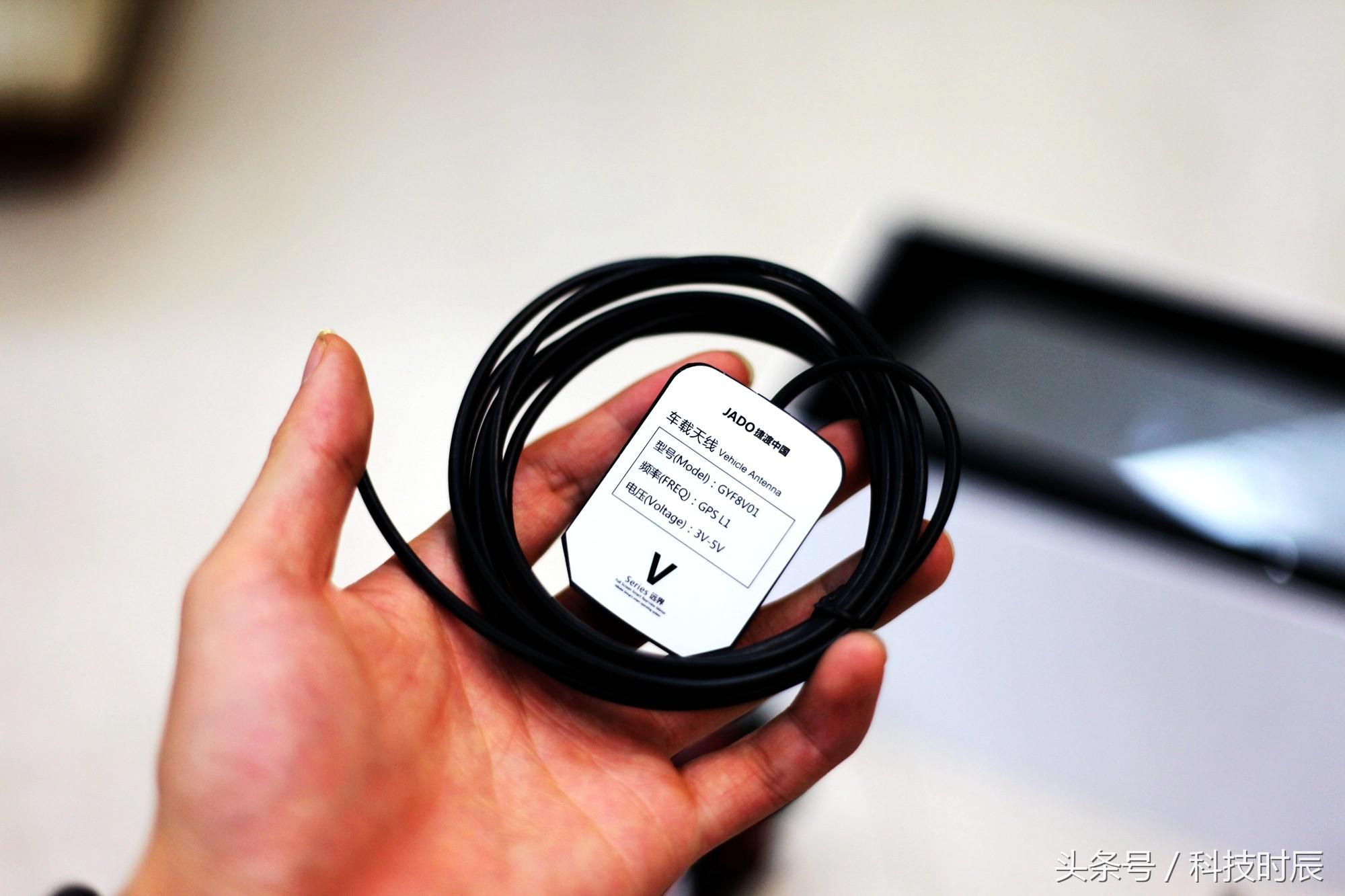 捷渡和智能后视镜哪个好,捷渡d720s流媒体后视镜