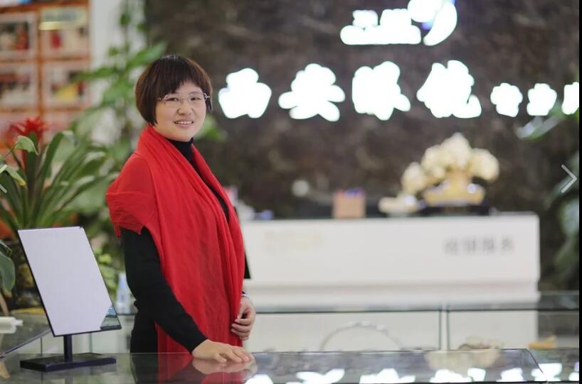 王雪云：夏季如何选择适合自己的太阳镜