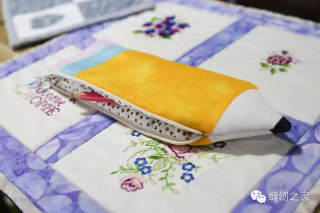 铅笔袋小学生3-6年级大容量折叠,可爱又简单的铅笔袋