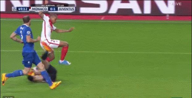 布冯欧冠神勇,布冯摩洛哥