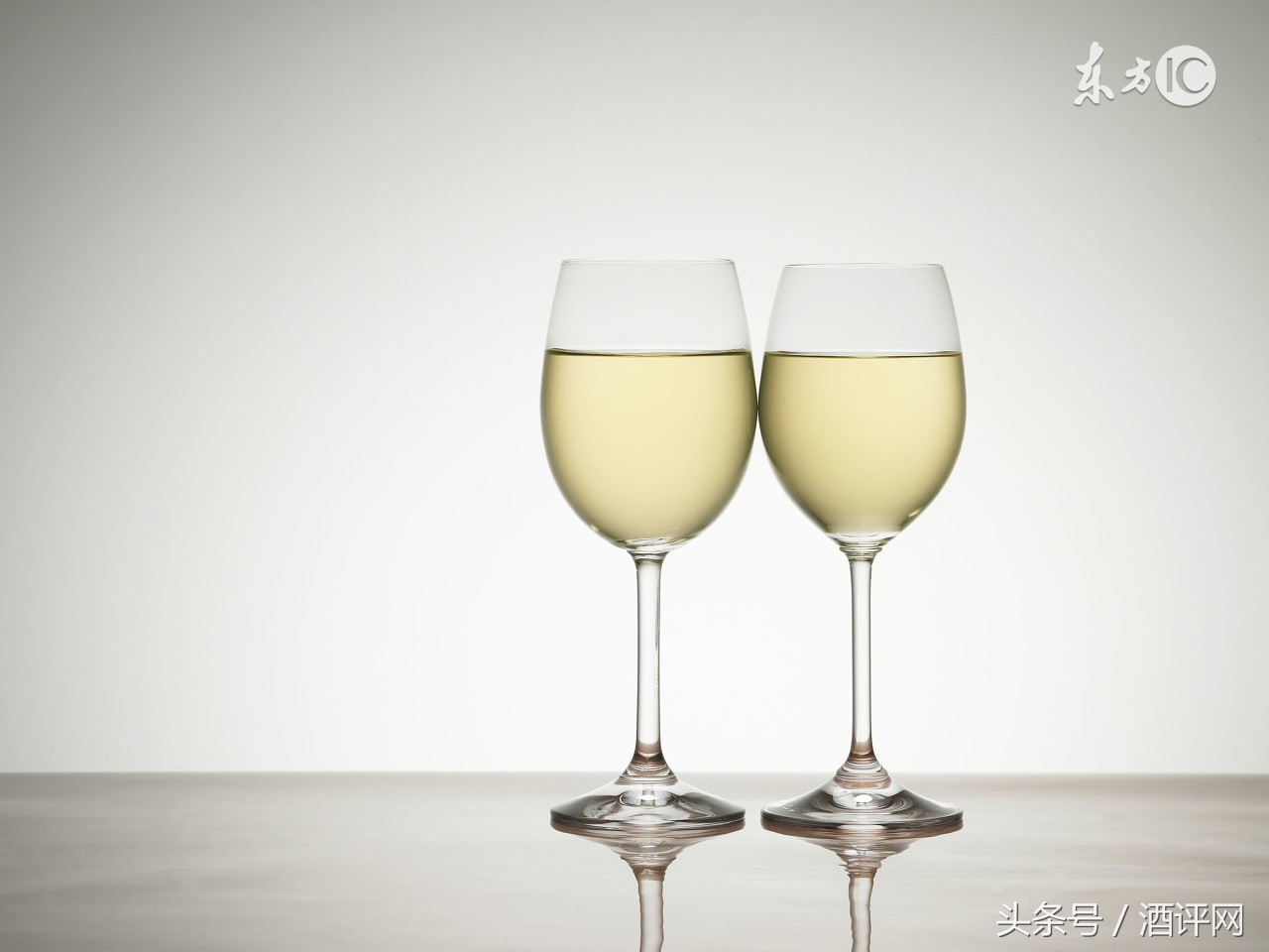 白兰地威士忌伏特加朗姆香槟,白兰地伏特加朗姆酒哪个好喝一点