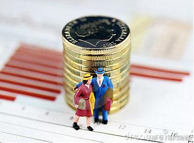 熊市中什么股票表现好,股民熊市中学会短线投机也能赚钱